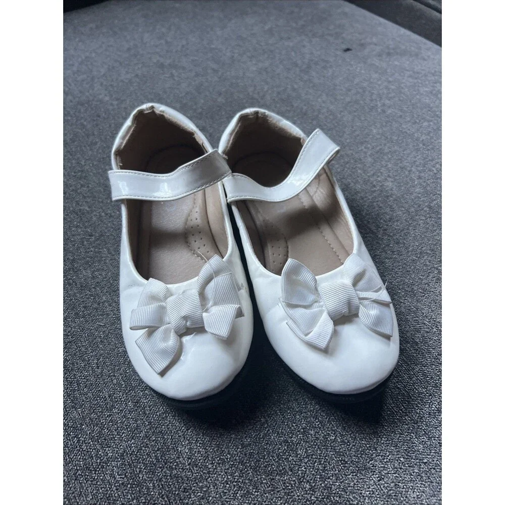 Unbranded these elegant