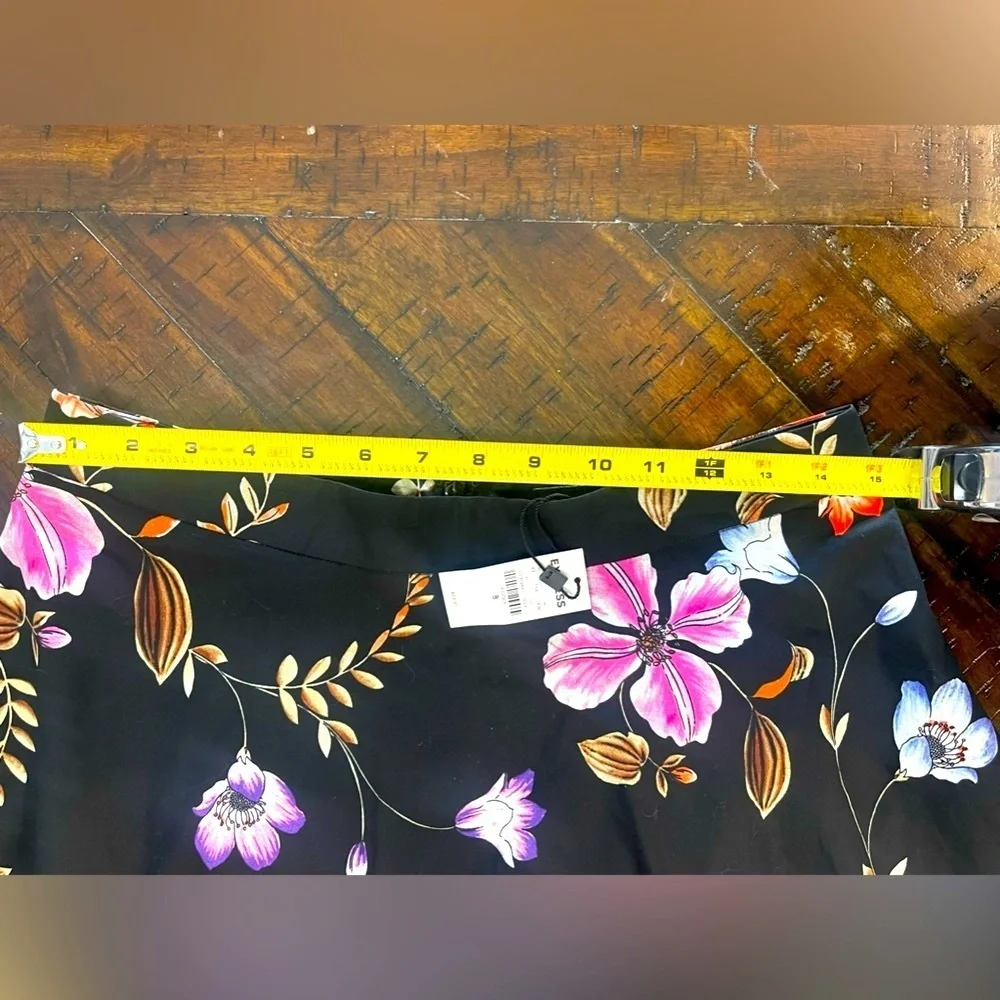 Express floral skirt