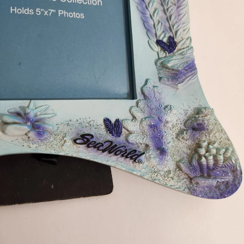 Vintage SeaWorld Adventure Parks Dolphin Photo Frame 5x7 Resin Ocean Collectible