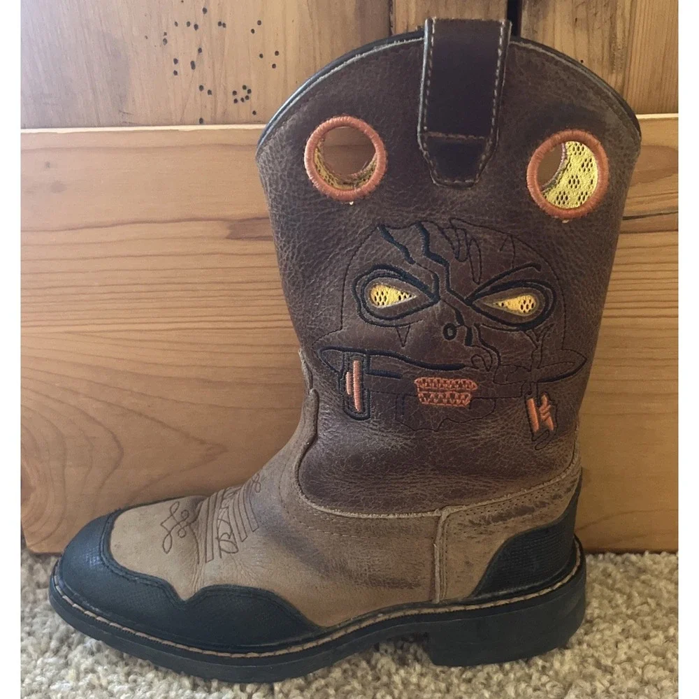 Cody James Warrior Skull Square Toe Kids Size‎ 1 D Pull On Work/Western Boots