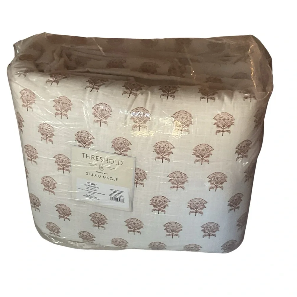 Full/Queen Lofty Cotton Slub Woodblock Print Floral Quilt Threshold Studio McGee