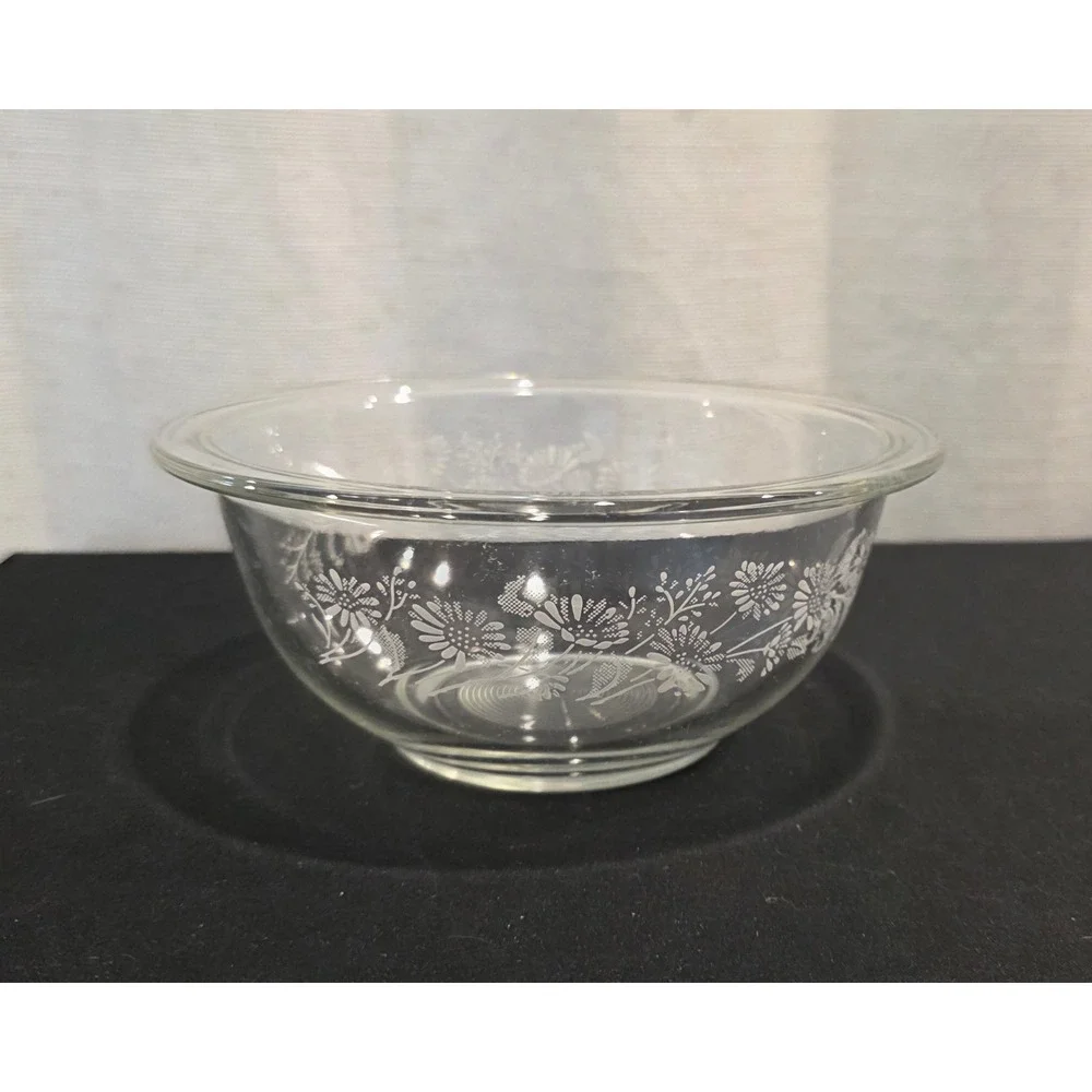 Pyrex vintage clear