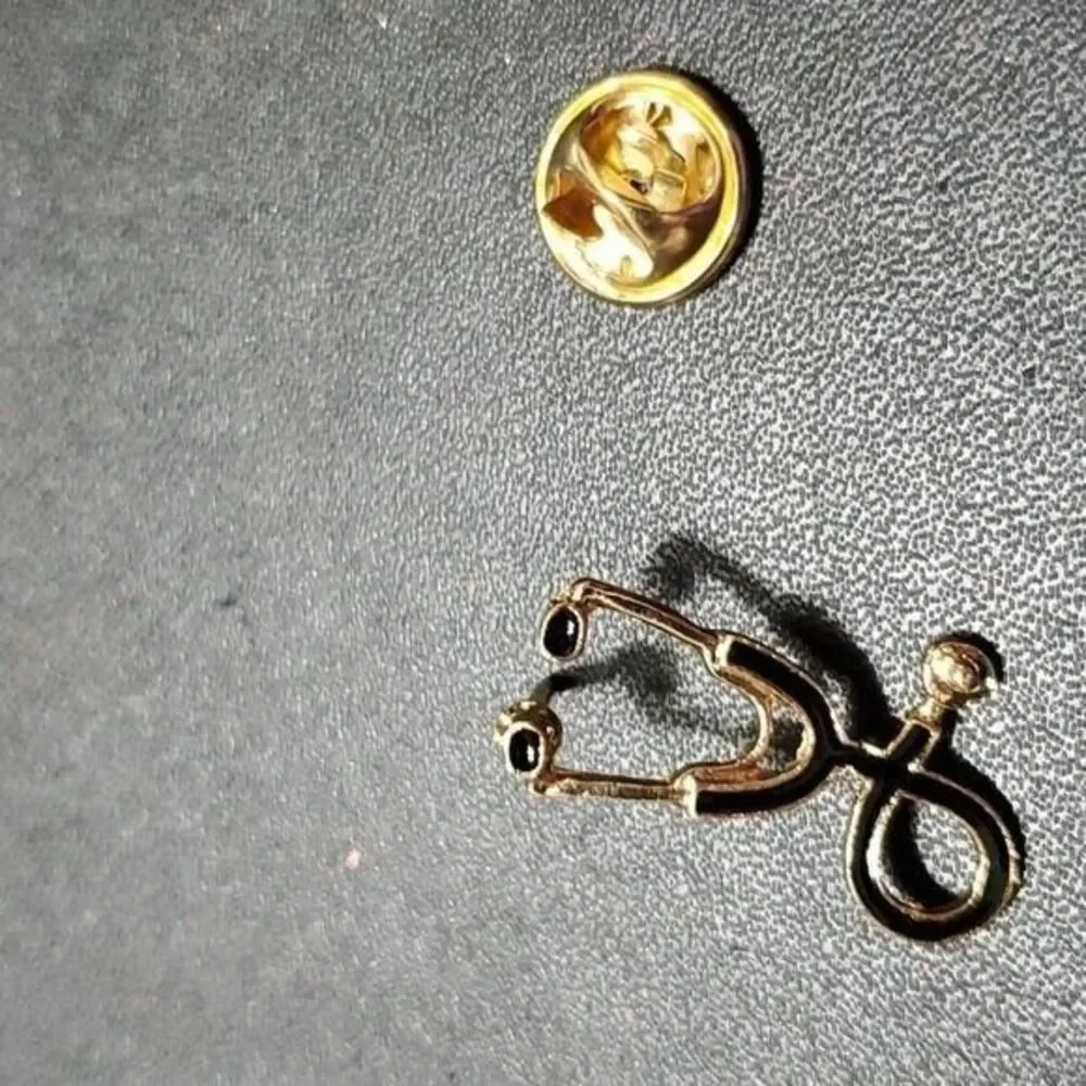 Unbranded adorable gold