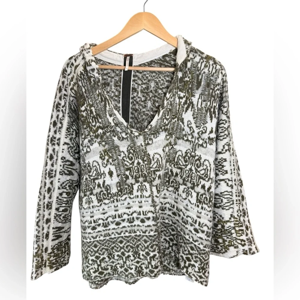 Free People Raggy Wool Hoodie Size S Oversized Boho Knit Sweater Hooded Top