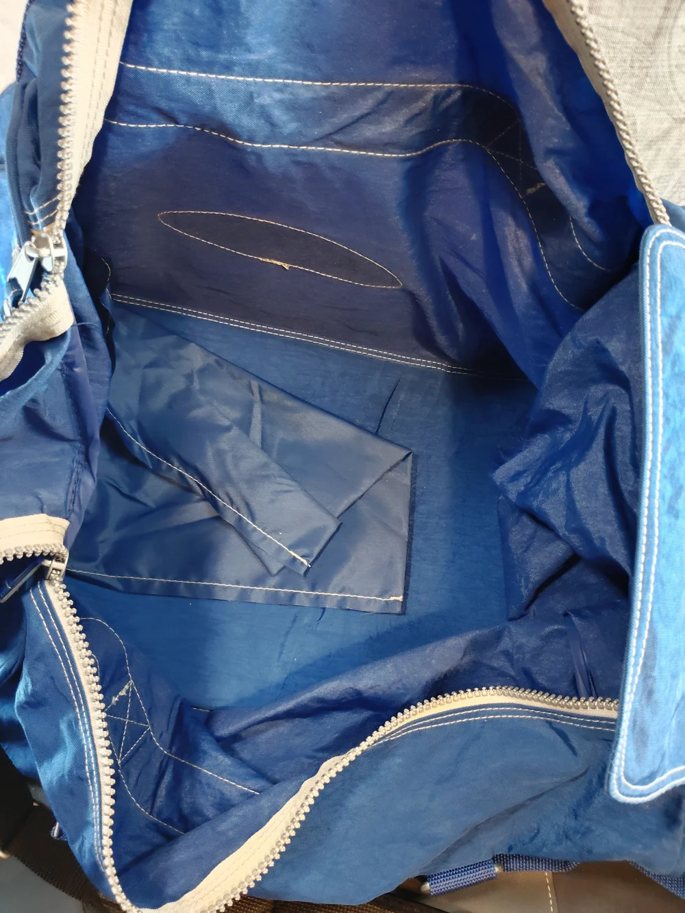 Pepsi 1990 blue