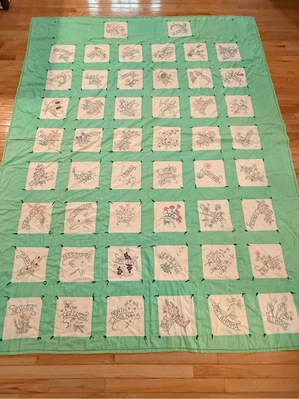 Vintage Embroidered 50 State Flower Patchwork Quilt Mint + Cream cottage country