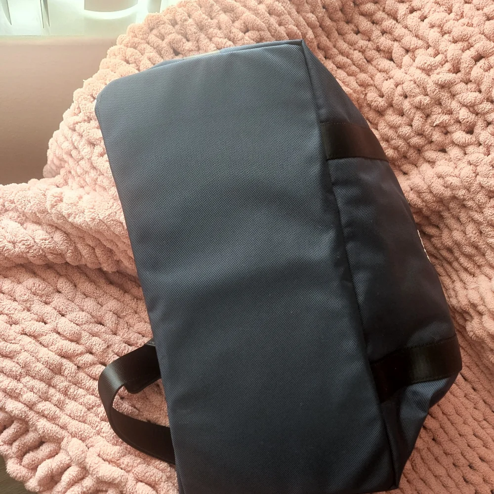 Tumi travel style
