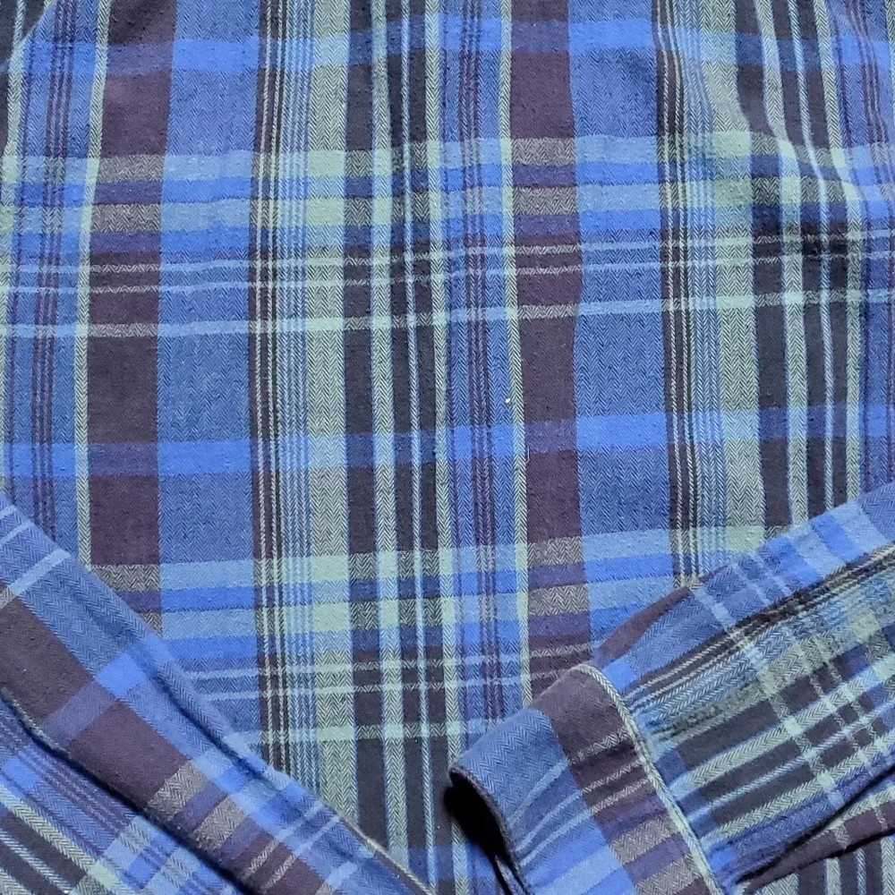 Levi's Flannel Button Up
