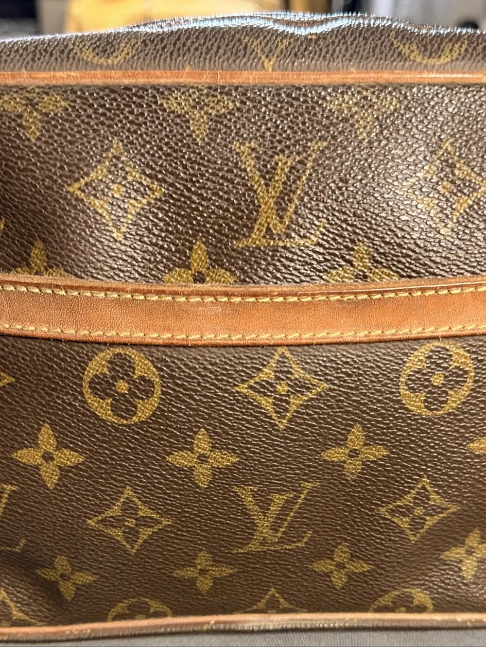 Louis Vuitton authentic louis