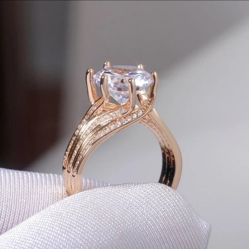 N/A gold tone
