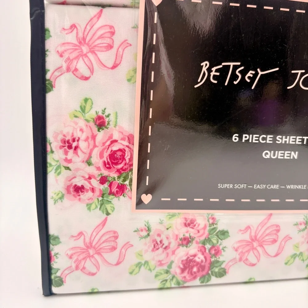 Betsey Johnson betsey johnson