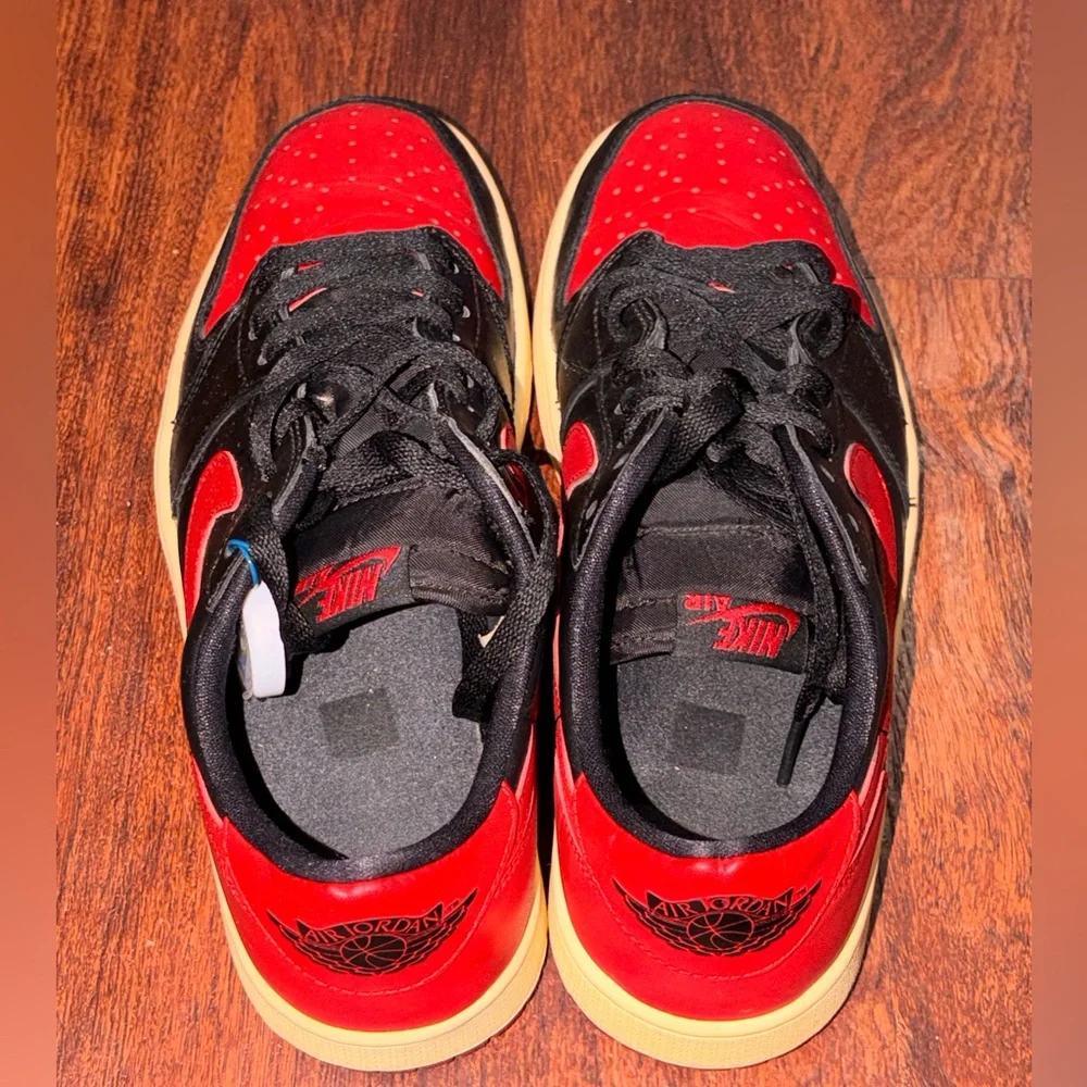 Air Jordan 1 Low OG Bred Sneakers, Men Size 10, Red Black