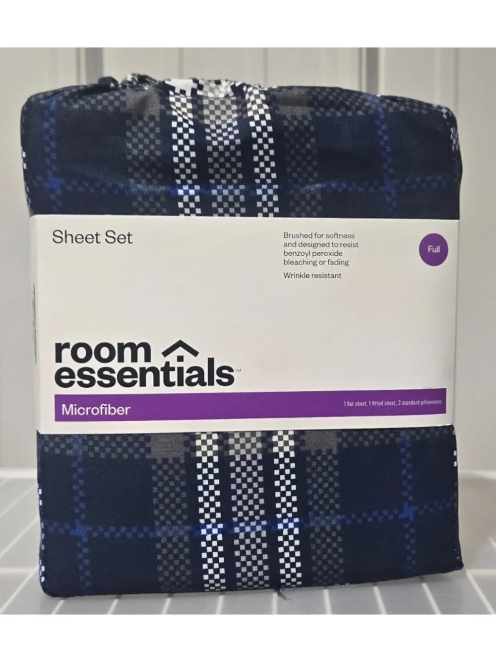 Room Essentials material 54