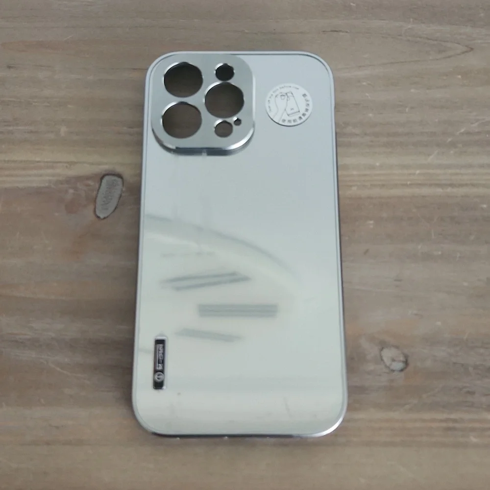 📱 iPhone 14 Pro Max Metal Luxury Case – Silver Polished Finish, NWT phone case