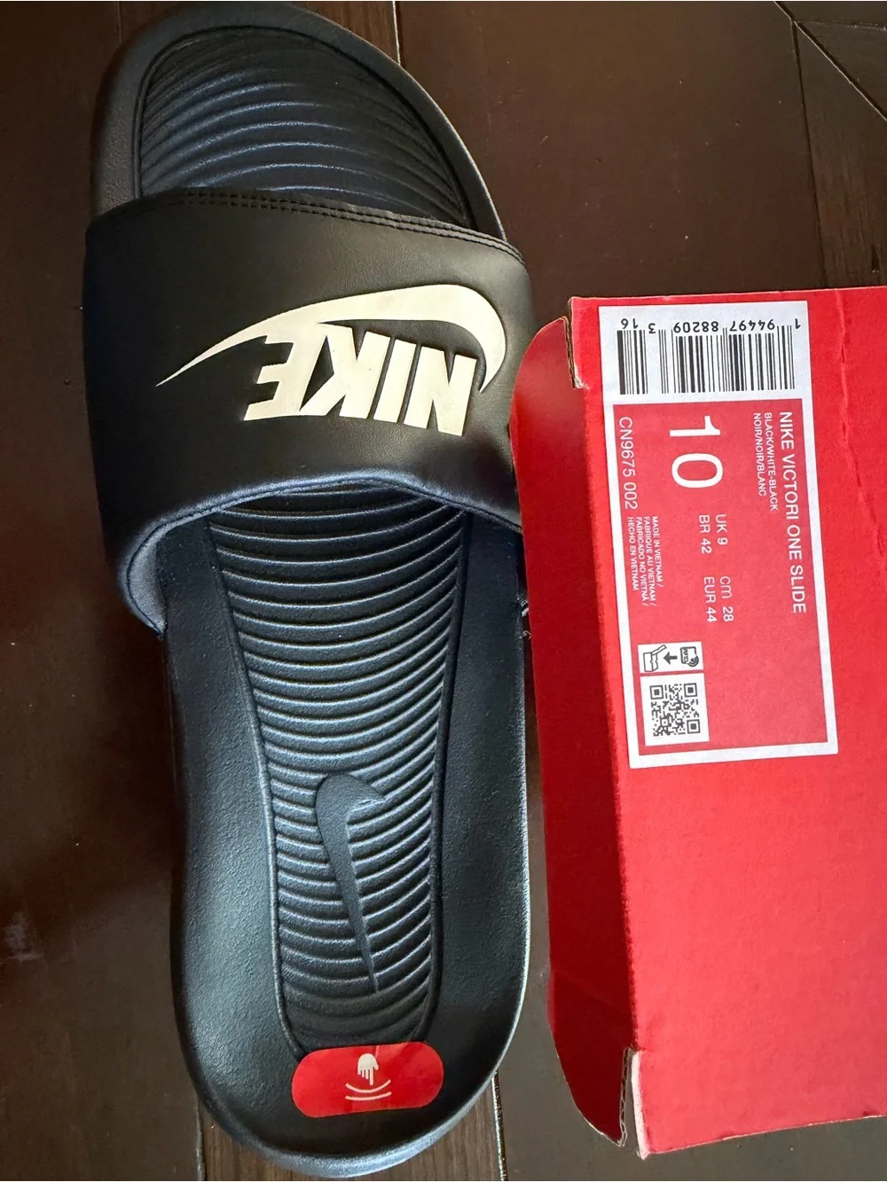 Nike classic slides