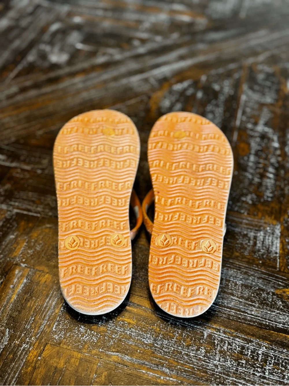 Reef Kids Flip Flops in Multicolor Heart Print with Pink Glitter Straps