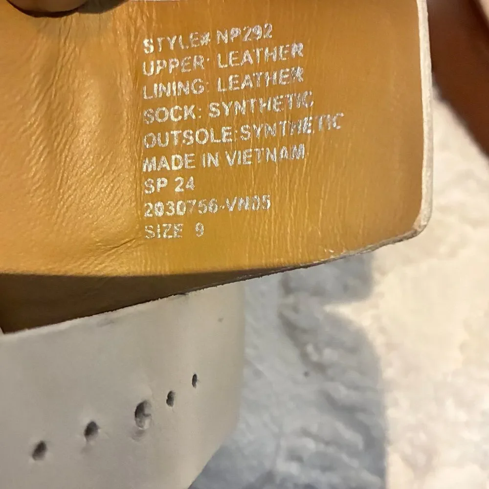 Madewell stylish clean