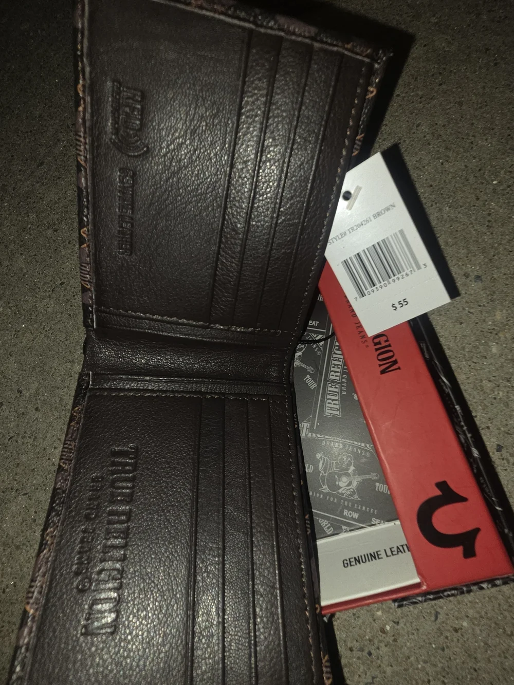 True Religion compact men