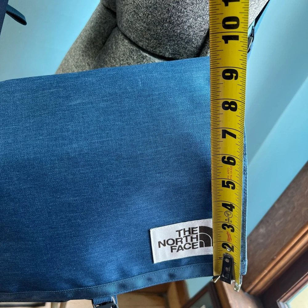 The North Face classic messenger