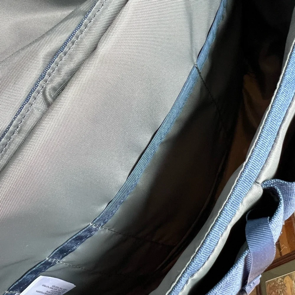 The North Face classic messenger