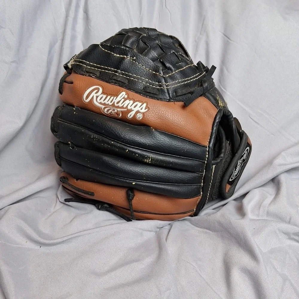 Rawlings PL105BK Baseball Glove Right Hand Throw Size 10.5