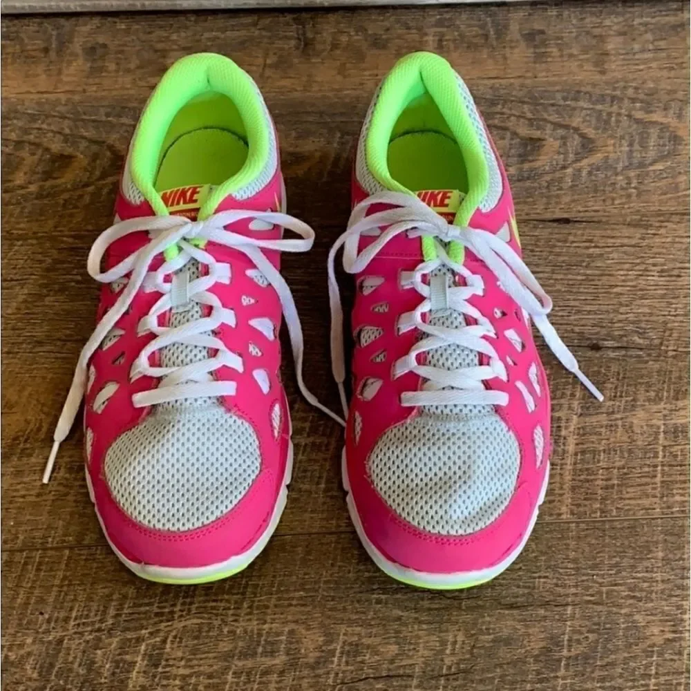 Nike Florescent tennis shoes