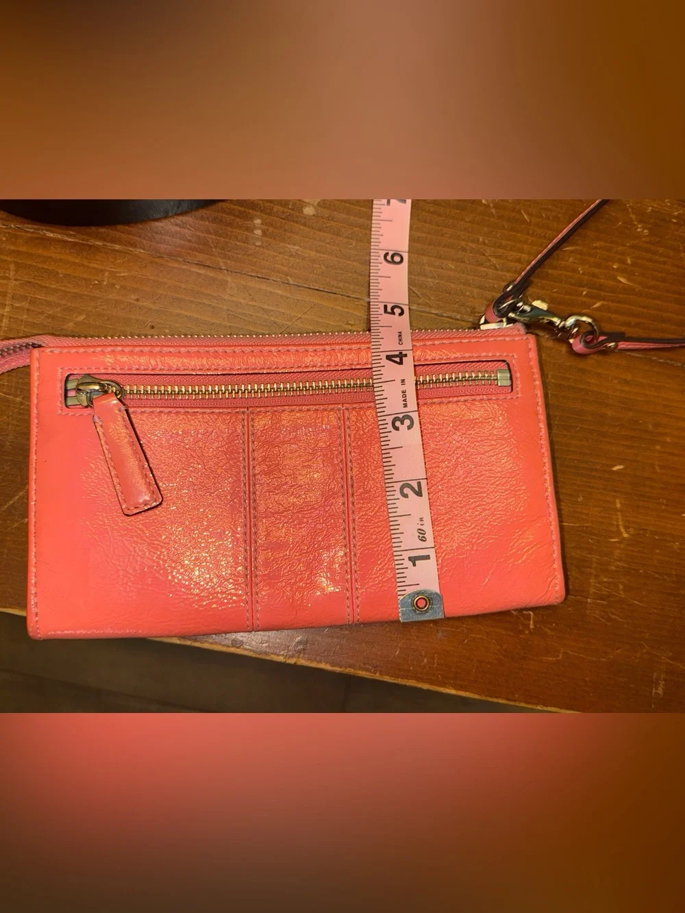 Coach details patent