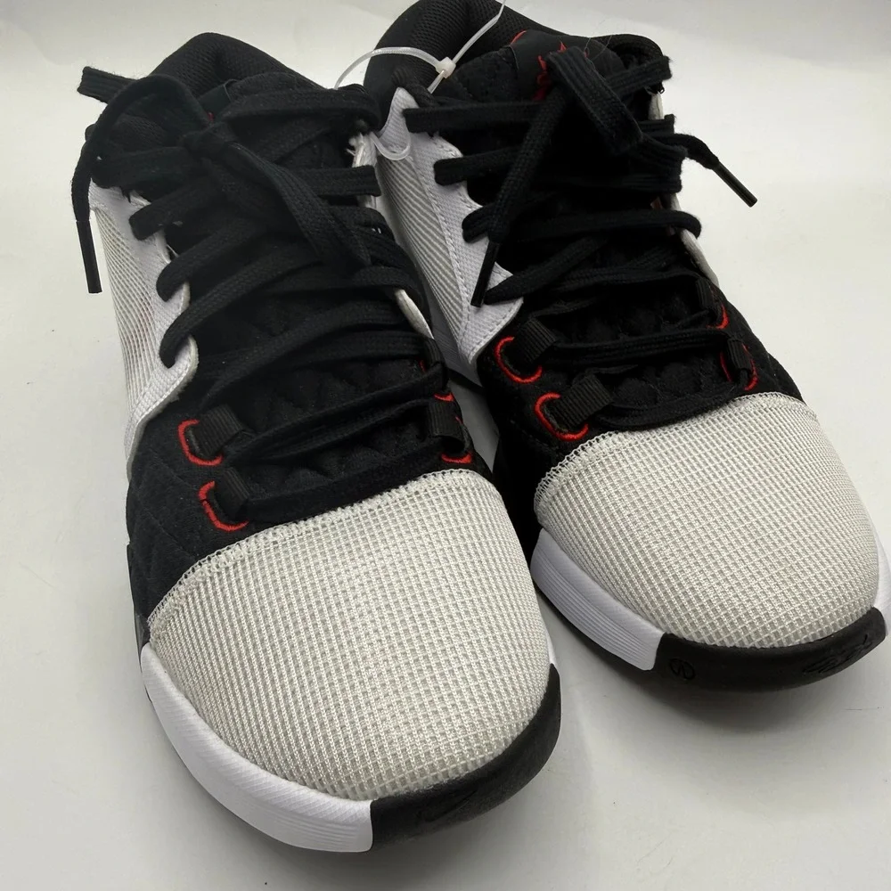 Nike lebron witness