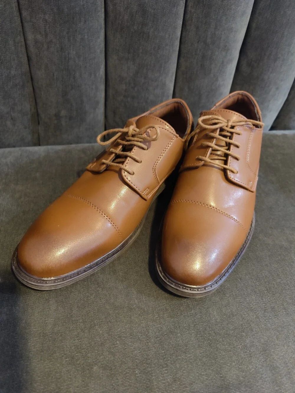 Boys Ginni Classic Tan Leather Lace-Up Dress Shoes Size 5 Boys