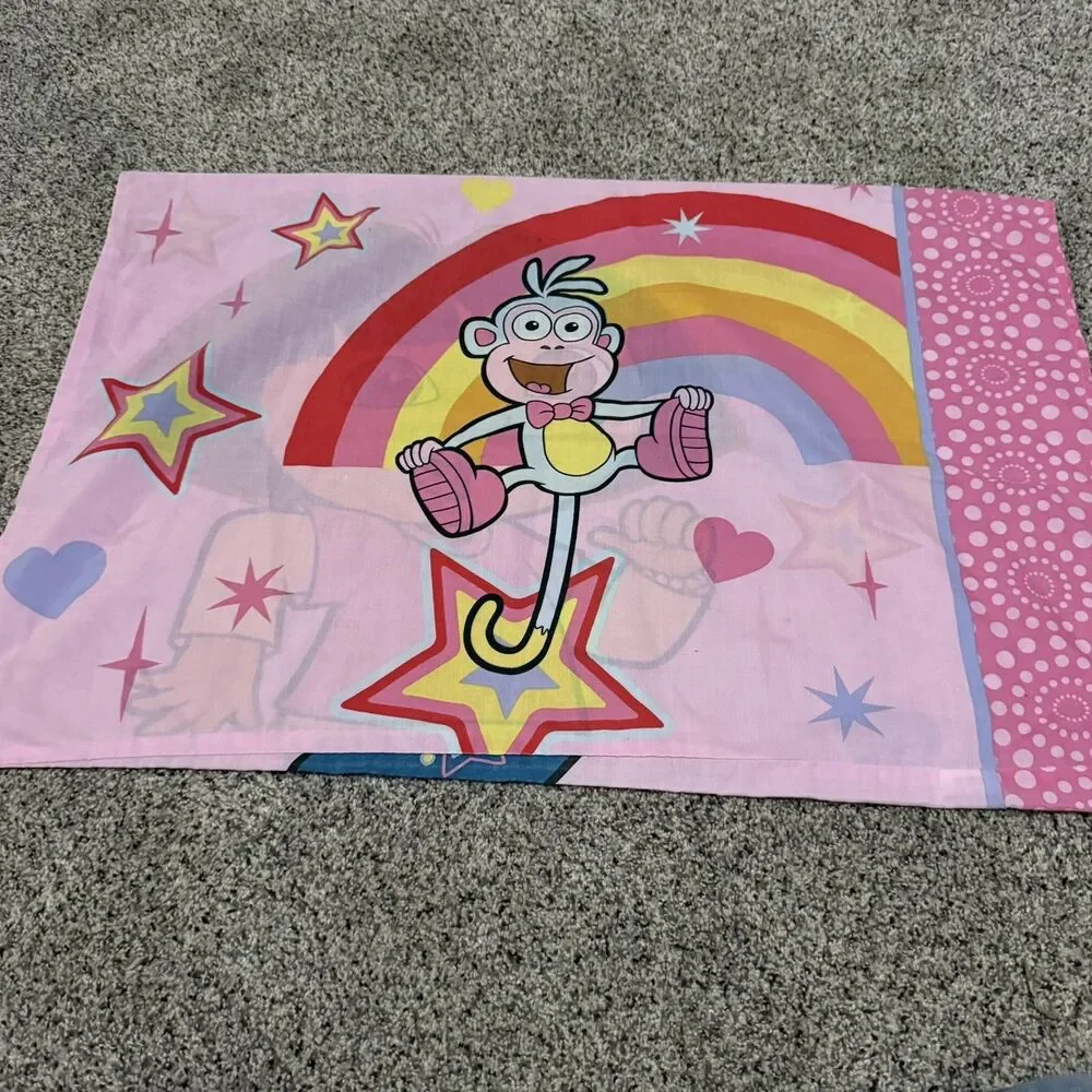Unbranded vintage dora