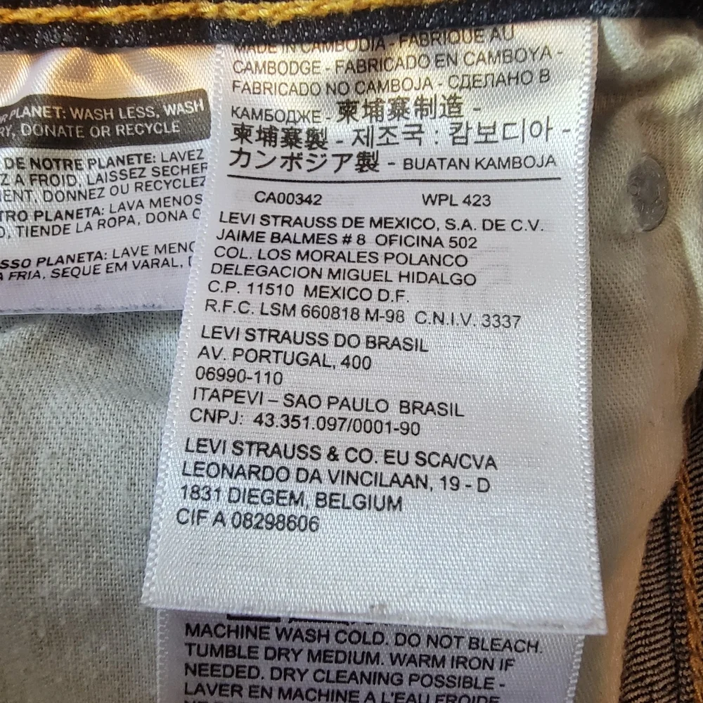 Levis levi 513