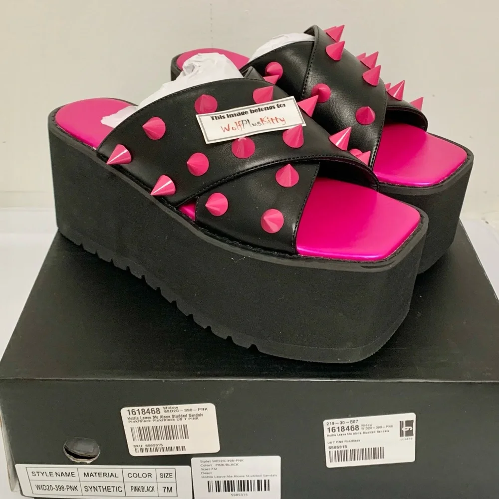 Dolls Kill NEW Widow Hot Pink Spike Platform Slides Chunky Sandals Whimsigoth 7