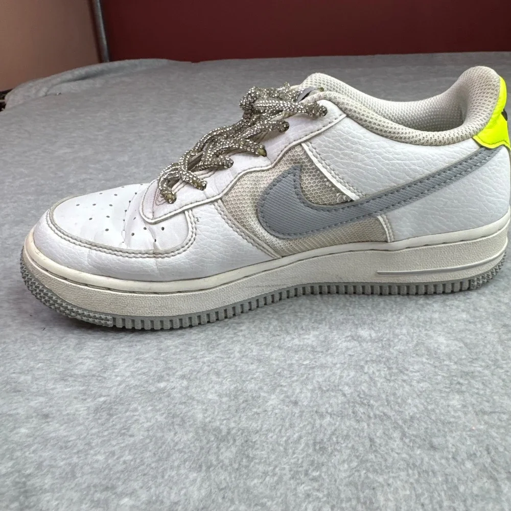 Nike Air Force 1 Low Top Kids Size 4.5Y White Wolf Grey Volt FN3875-101‎