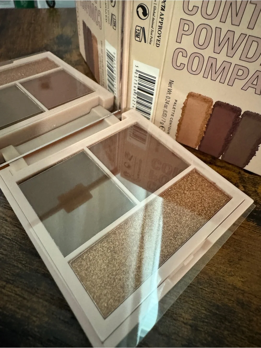 Revolution Deep Contour Powder Compact New In Box