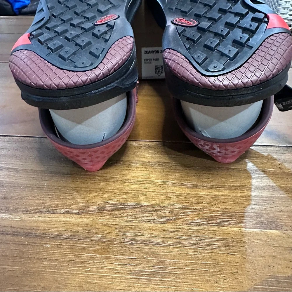 Chaco new box