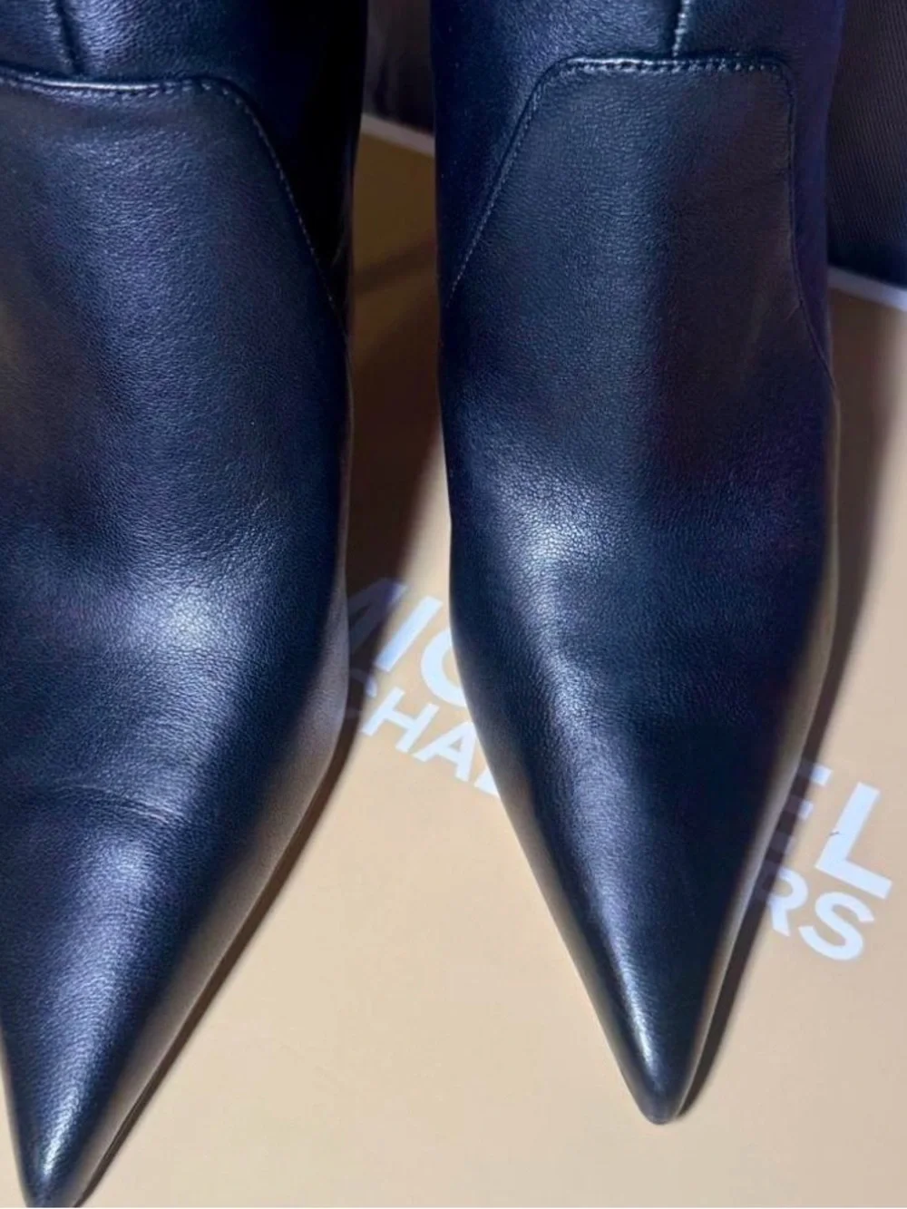 Michael Kors elegant black