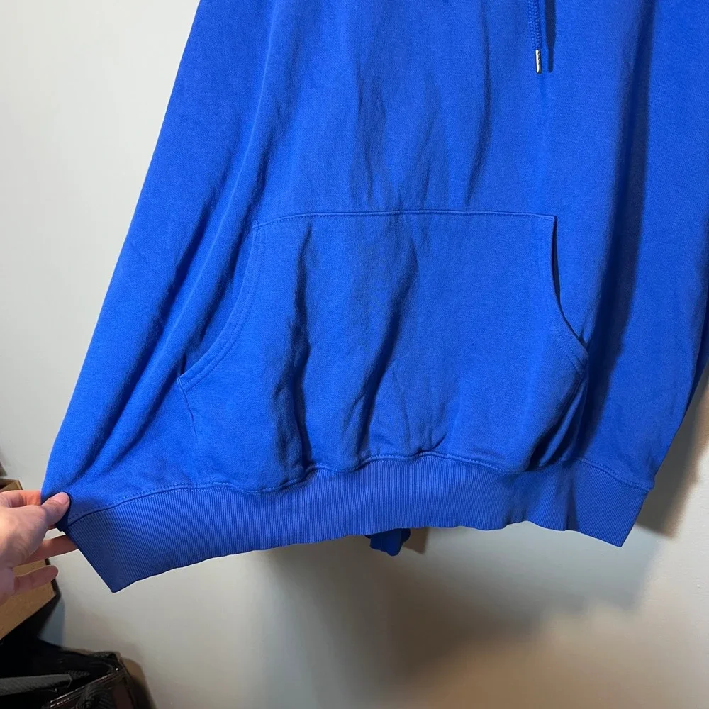 The North Face Men's XXL Blue Circular Design Hoodie Pullover