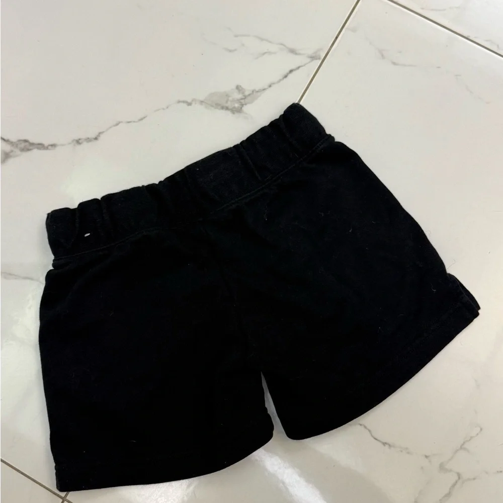 Nike classic black
