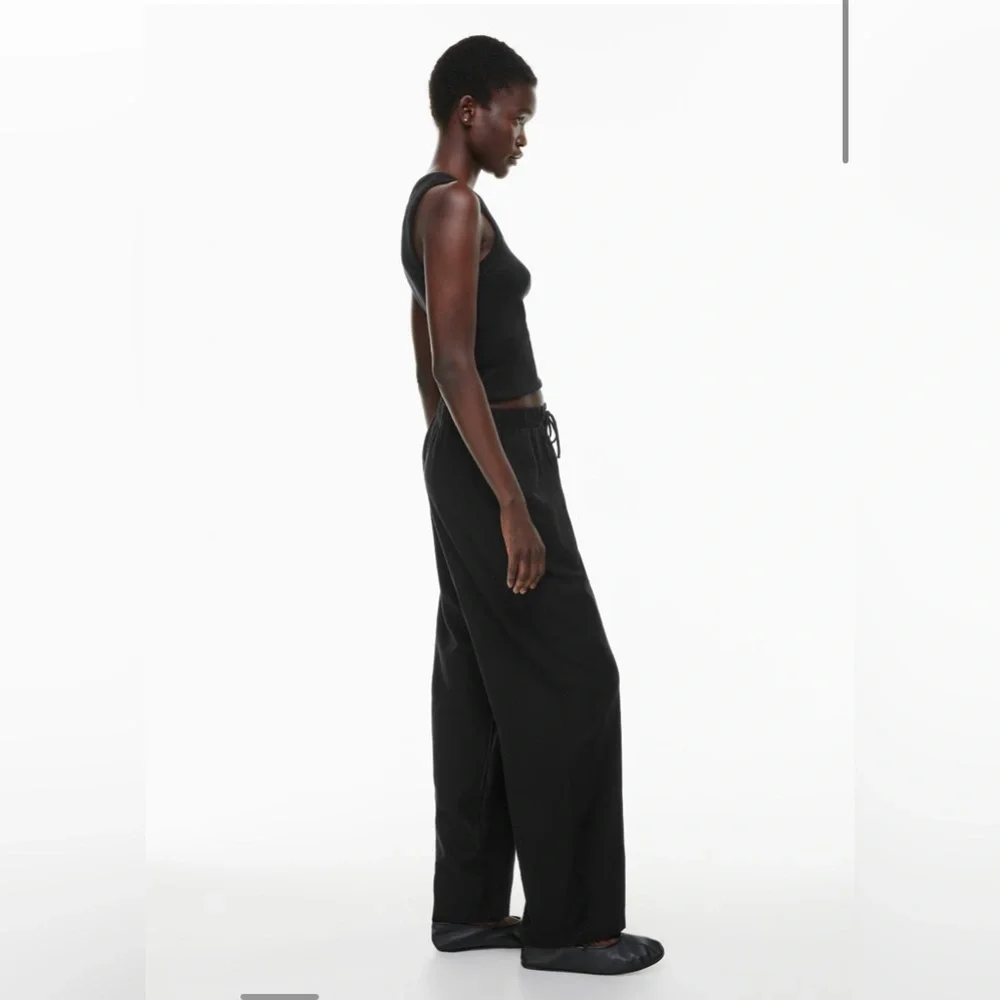 NWT Aritzia The Group by Babaton Sontag Linen Pant in Black Size Small