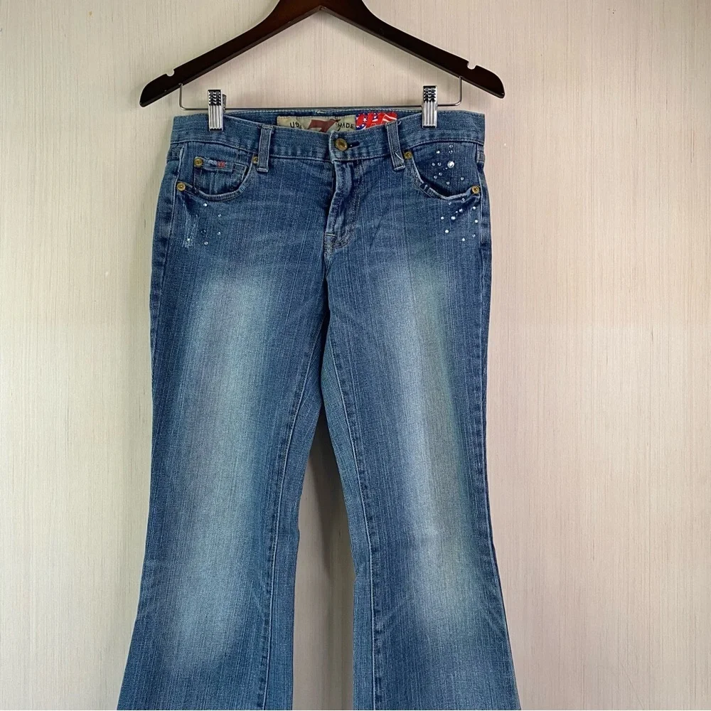7 For All Mankind elevate your