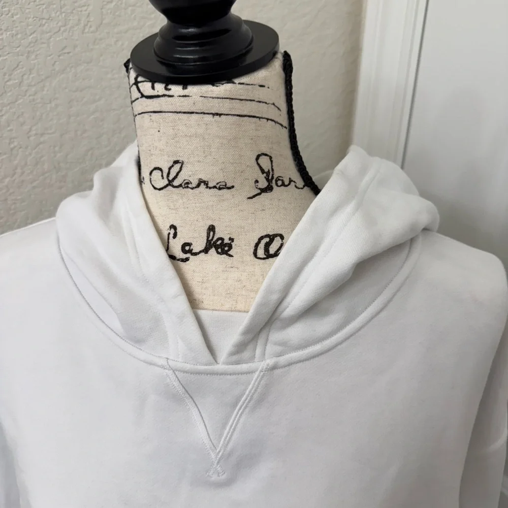 Lululemon Athletica All Yours White Cropped Sweatshirt hoodie sz 18