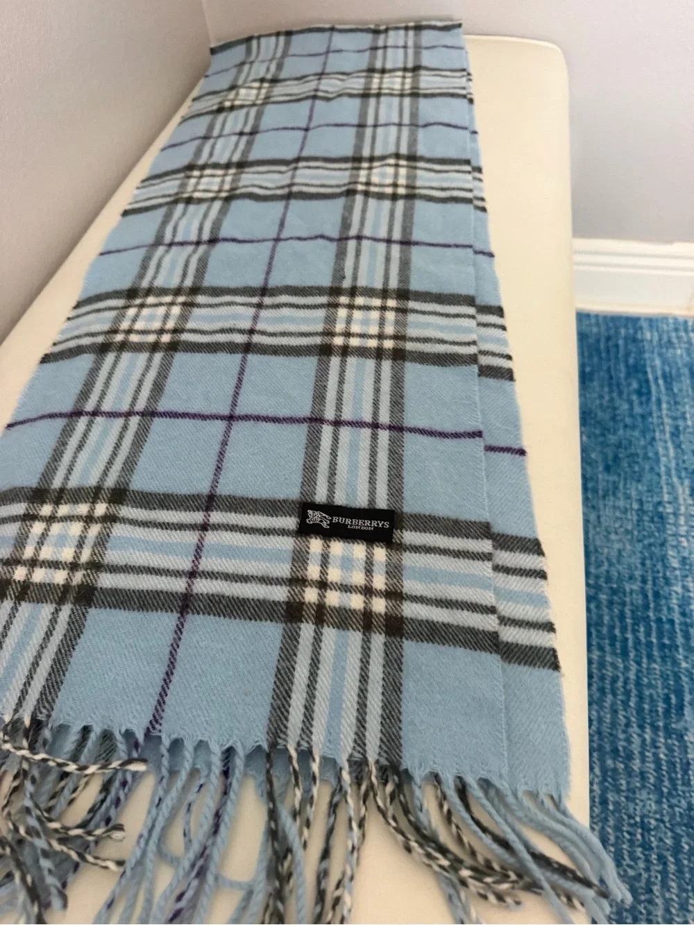 Burberry burberrys scarf