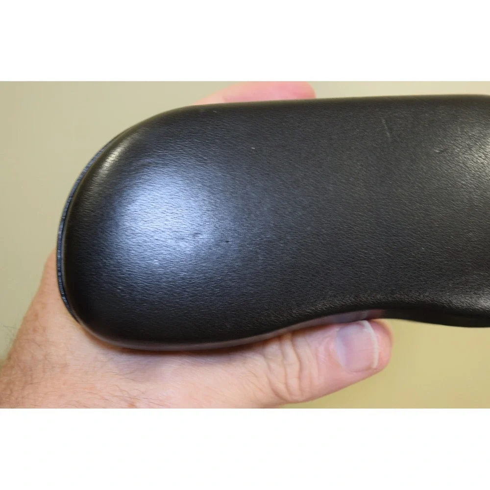 Ray-Ban Sunglasses Eyeglasses Clam Shell Black - Logo CASE ONLY - Flaw