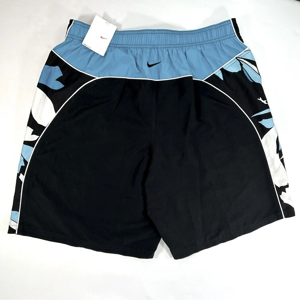 Nike nwt swimwear