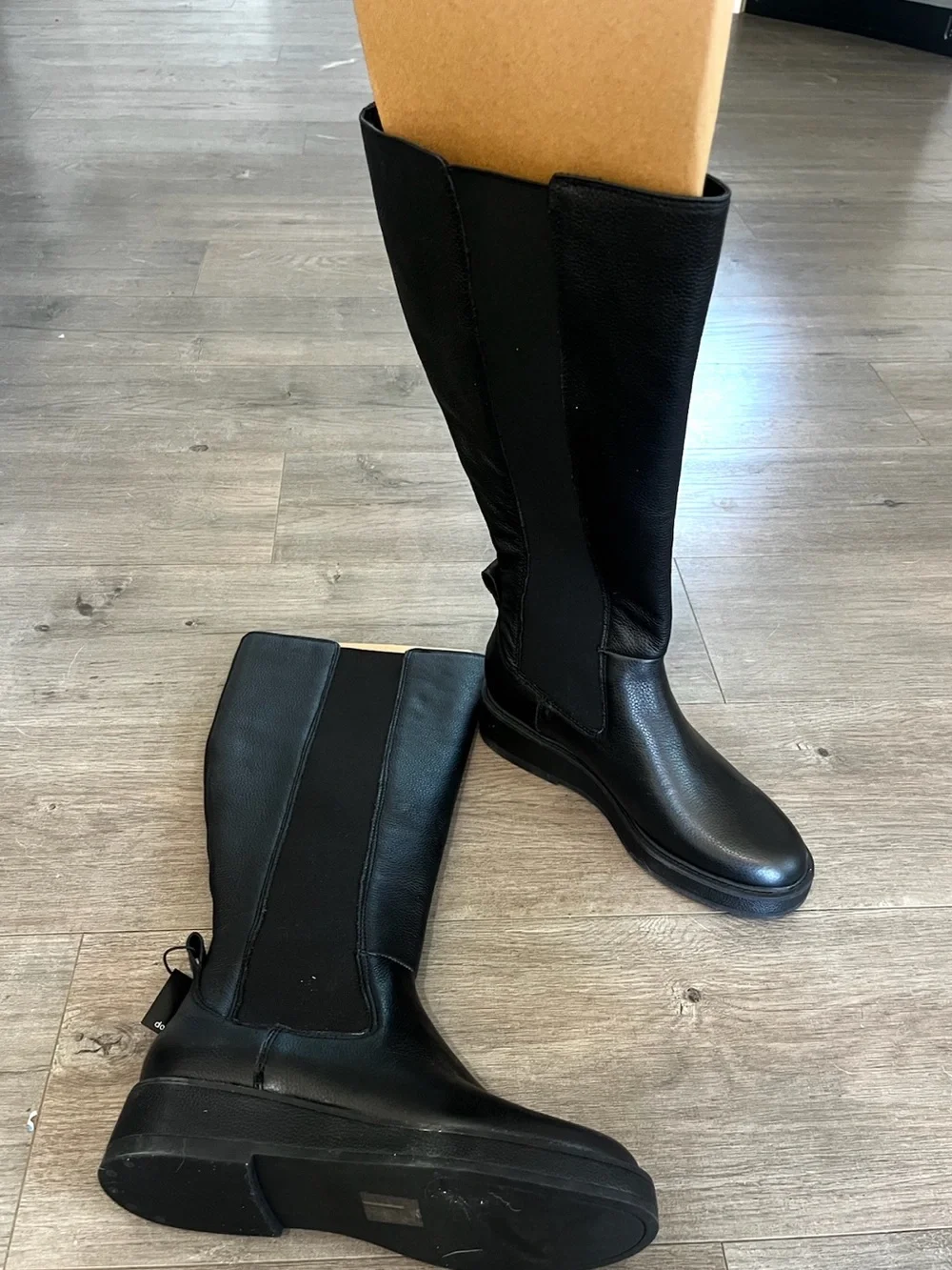 Dolce Vita sleek black
