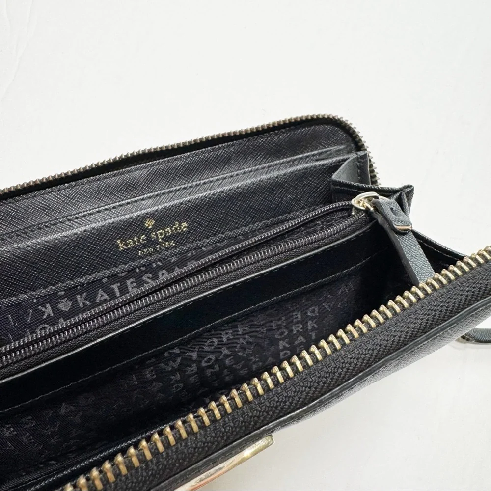 kate spade shown great middle