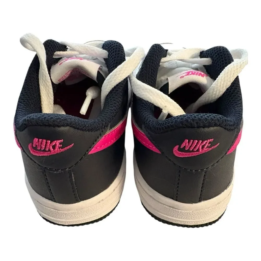 Nike classic sneakers