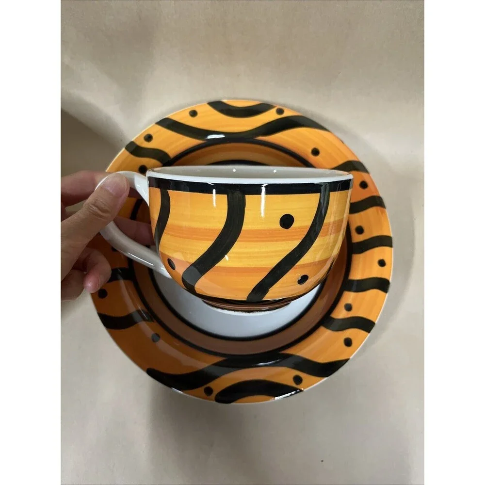 Set of  4 Pier 1 Hand Painted‎ ITALY Orange  Black Soup Bowls & Extra Big Mugs