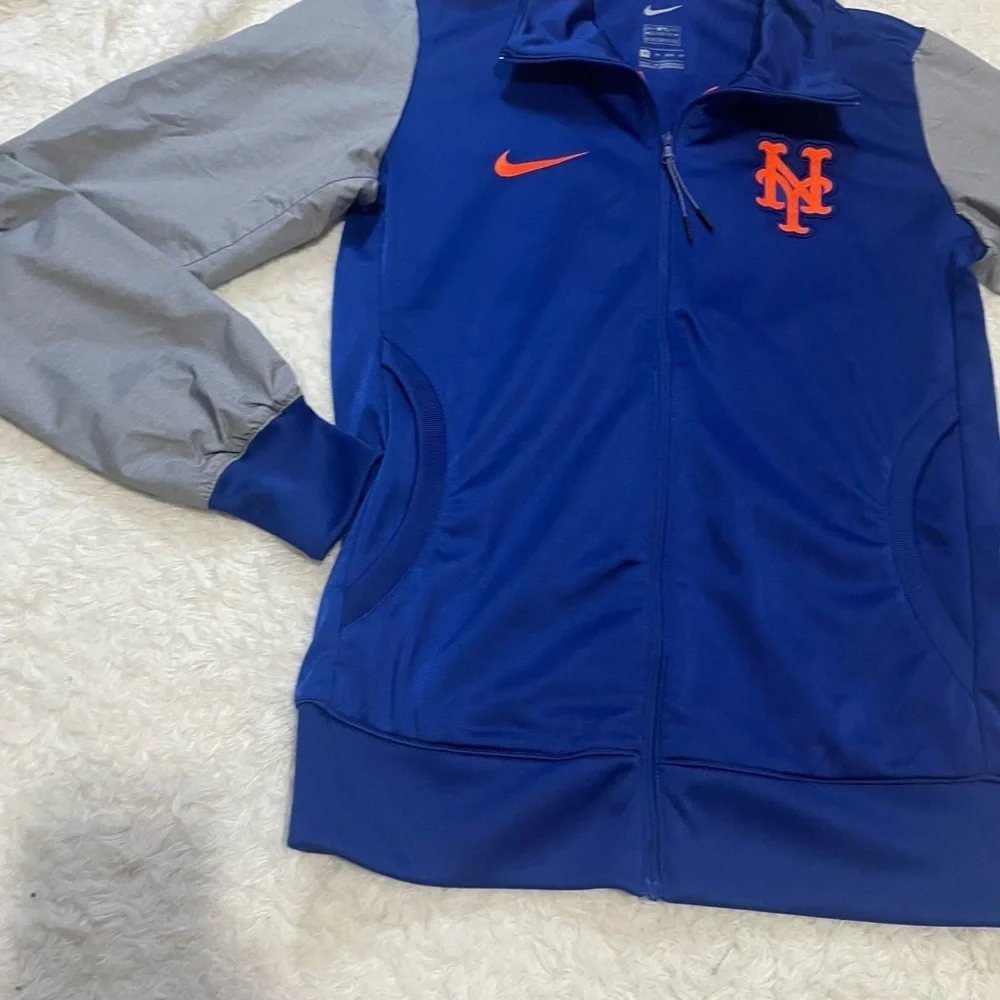 Nike stylish jacket