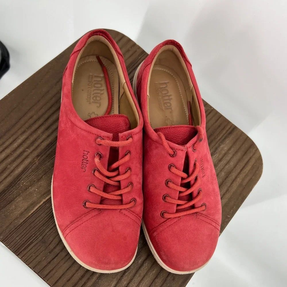 hotter dew sneakers